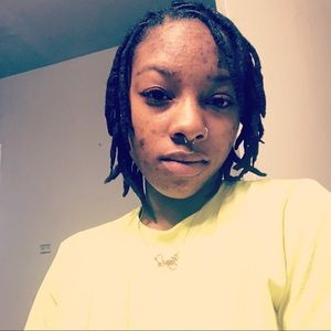 Meet your Posher, Pam